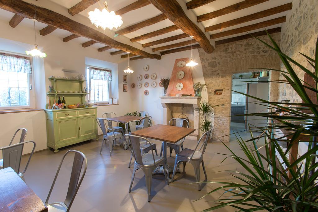Verdenoce Agriturismo Borzano Ngoại thất bức ảnh